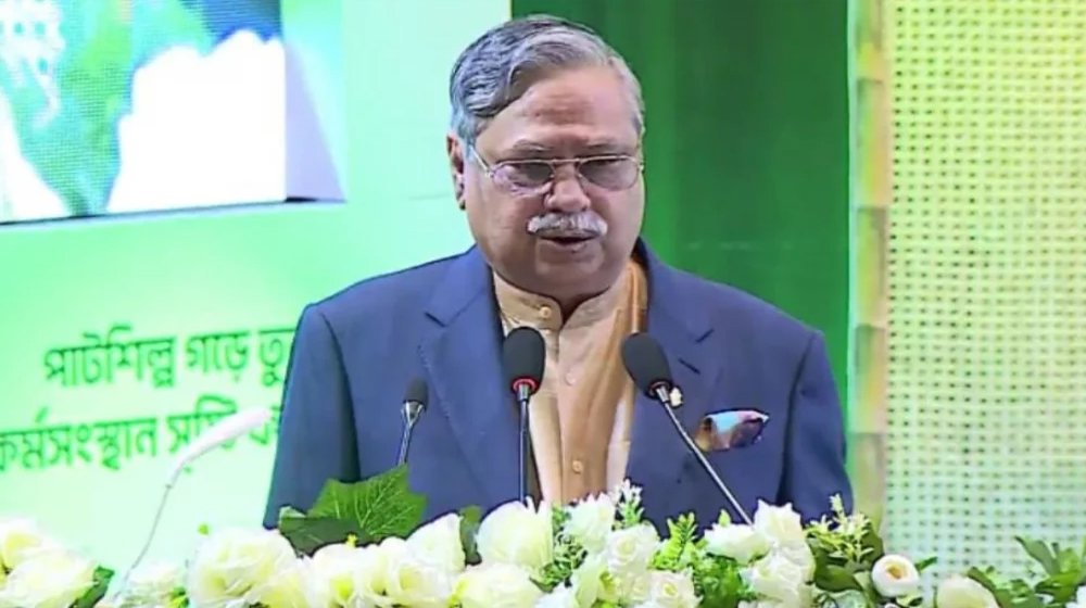 হাজারো প্রাণের বিনিময়ে গণতন্ত্রের ধারায় ফিরেছে বাংলাদেশ : রাষ্ট্রপতি