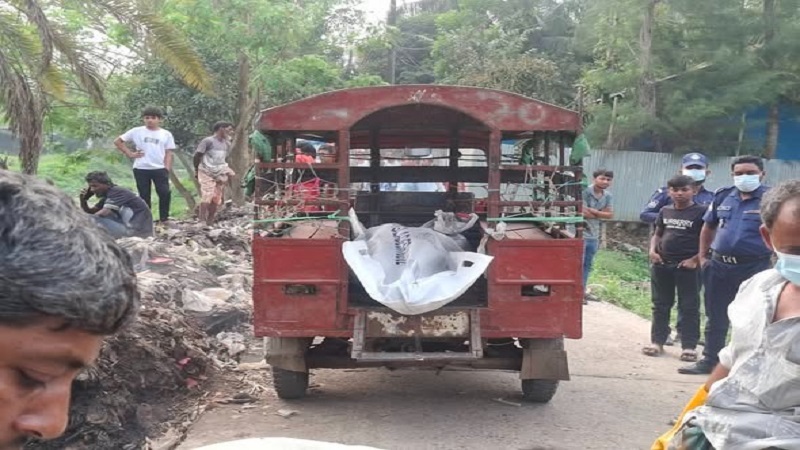 নোয়াখালীতে খাল পড়ে ছিল অজ্ঞাত যুবকের বস্তাবন্দী গলাকাটা লাশ