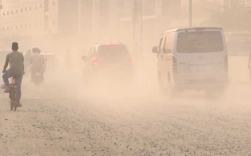 দূষিত শহরের তালিকায় শীর্ষে ঢাকা