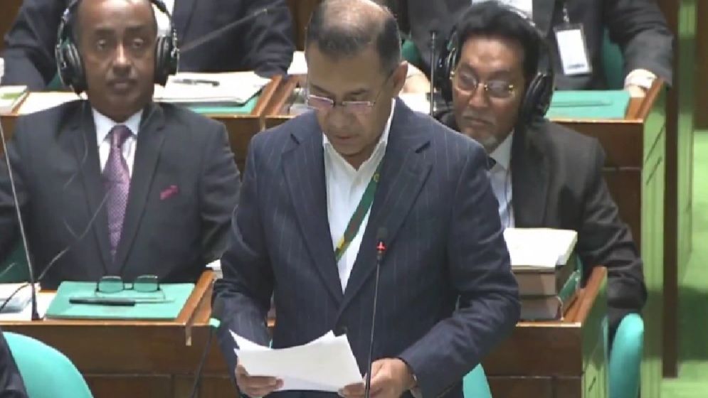 গণতন্ত্রের যাত্রা শুরু হয়েছে, জানালেন প্রধানমন্ত্রী