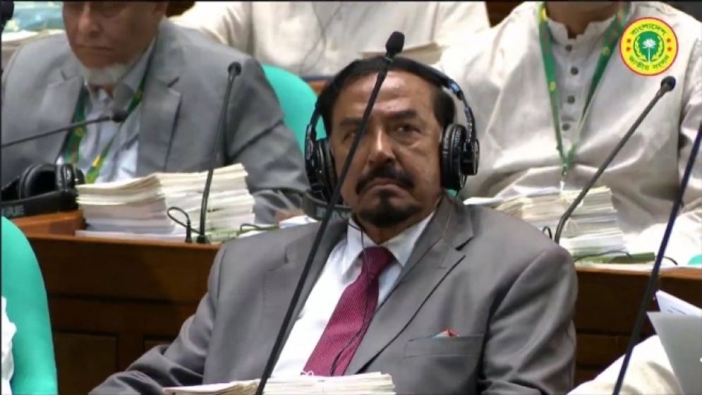 স্পিকার পদে মেজর (অব.) হাফিজ