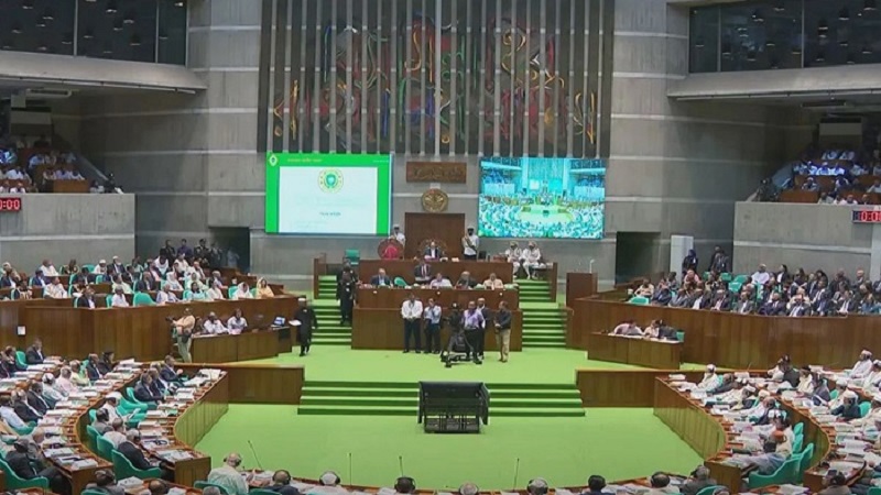 সংসদ অধিবেশন ১৫ মার্চ সকাল পর্যন্ত মুলতবি ঘোষণা