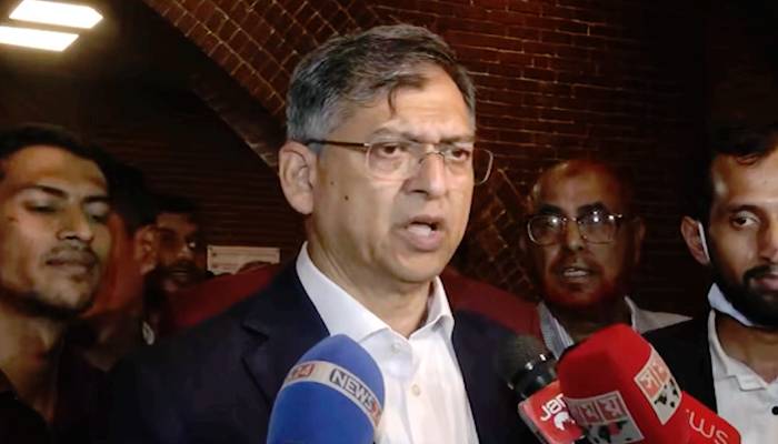 রাষ্ট্রপতির কাছেই শপথ নিয়েছিলেন, তাহলে এখন বিরোধিতা কেন: স্বরাষ্ট্রমন্ত্রী