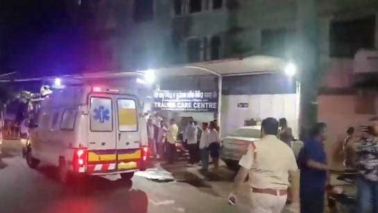 ভারতে আইসিইউতে ভয়াবহ আগুন, ১০ রোগীর মৃত্যু