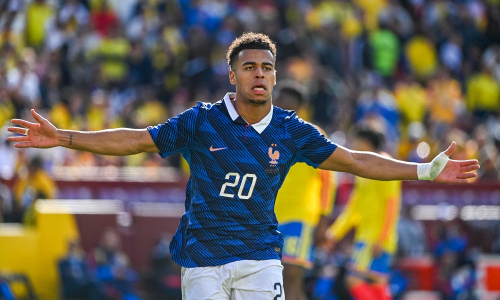 ফ্রান্স ১১ খেলোয়াড় নিয়ে কলম্বিয়ার বিরুদ্ধে করল শক্তির প্রর্দশন