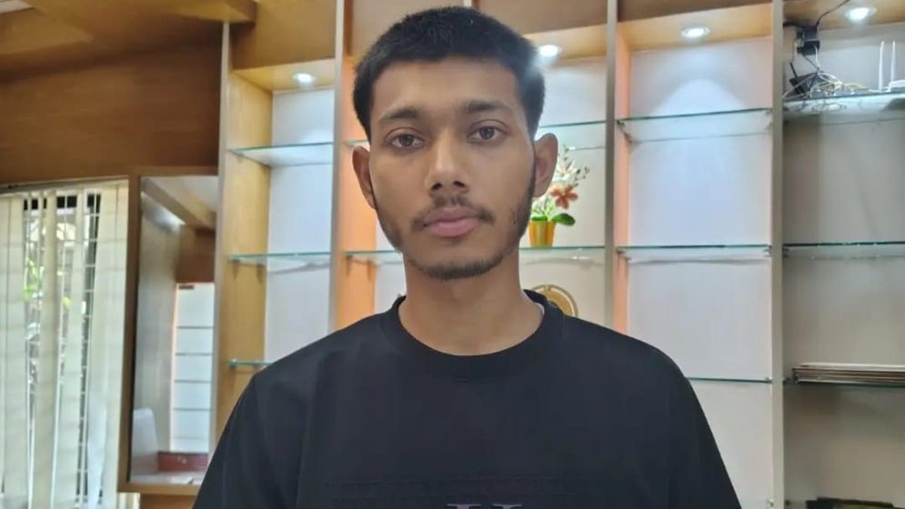 চাকসু নেতার ওপর হামলা, গ্রেফতার একজন