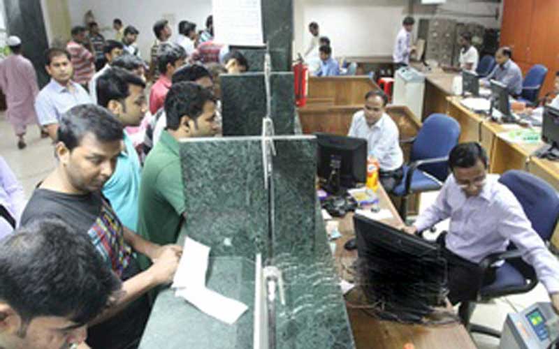 ব্যাংক লেনদেনের নতুন সময়সূচি জানাল সরকার