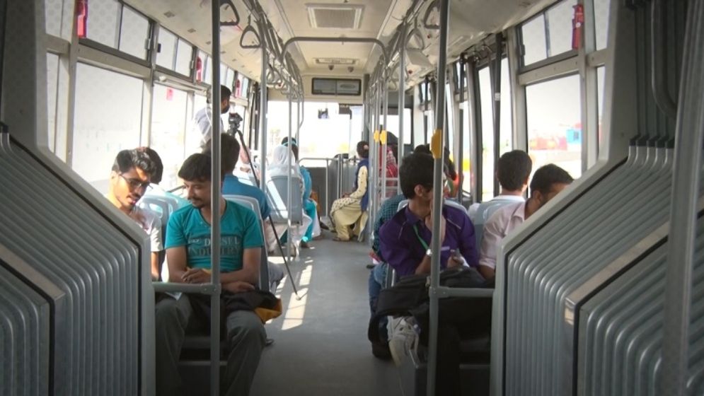 ইসলামাবাদে বিনামূল্যে গণপরিবহণ চালু