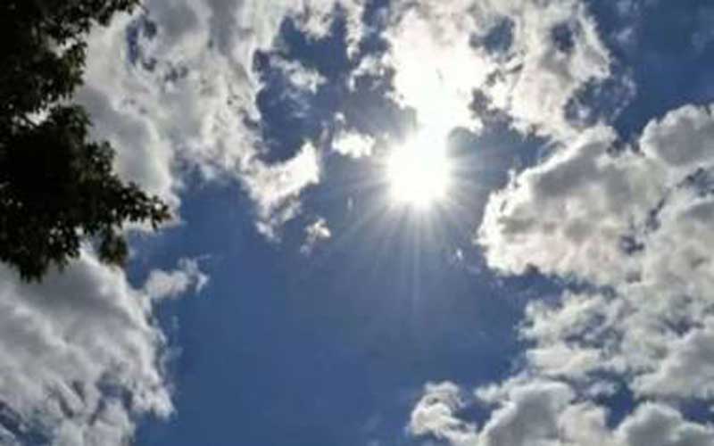 তপ্ত ঢাকা: গরমে বাড়ছে নগরবাসীর অস্বস্তি