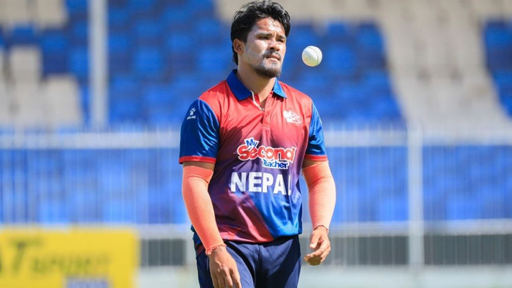 এক প্রশ্নের শাস্তি—১ ম্যাচ নিষিদ্ধ