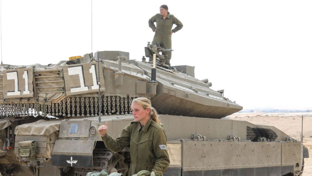 Bangladeshi tailor in Dubai