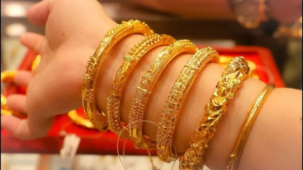 ফের বাড়ল সোনার দাম