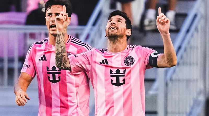 জোড়া গোলে মায়ামিকে জেতালেন মেসি