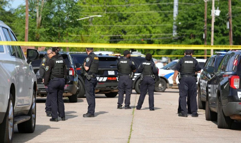 যুক্তরাষ্ট্রের লুইজিয়ানায় পারিবারিক বিরোধের জেরে বন্দুক হামলায় ৮ শিশু নিহত