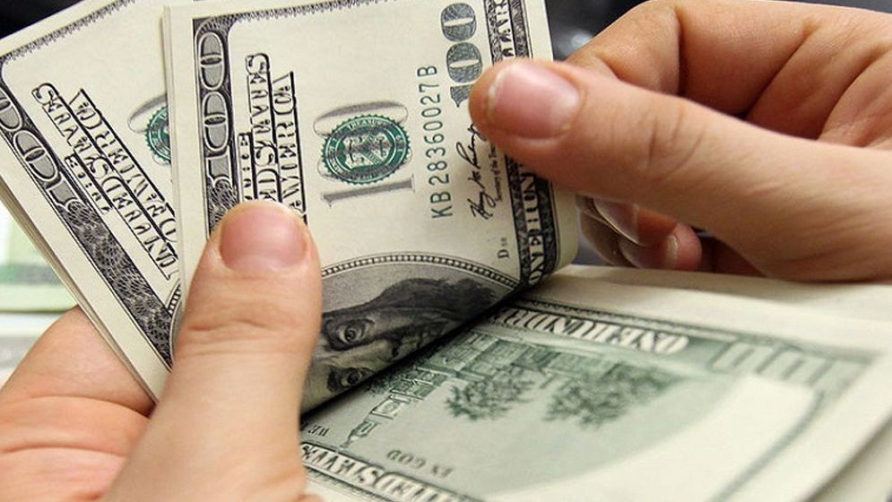 প্রবাসী আয় বাড়ছে, রেমিট্যান্সে ইতিবাচক প্রবণতা