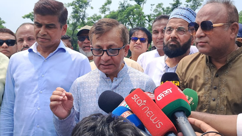 জ্বালানি তেল আমদানিতে অতিরিক্ত ব্যয়ের প্রভাব ভোক্তা পর্যায়ে পড়বে না: বাণিজ্যমন্ত্রী