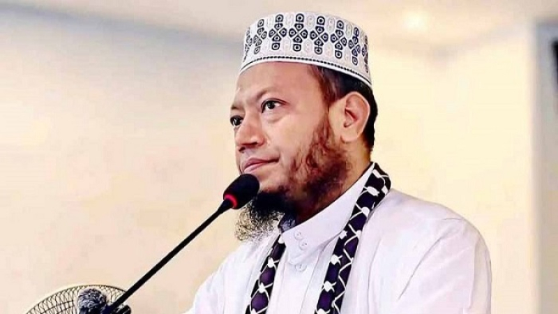 Bangladeshi tailor in Dubai