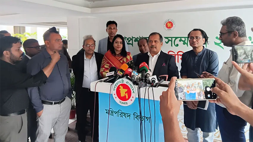 সাংবাদিকতার জন্য নীতিমালা ও কোড অব কন্ডাক্ট দ্রুত করা হবে: তথ্য উপদেষ্টা