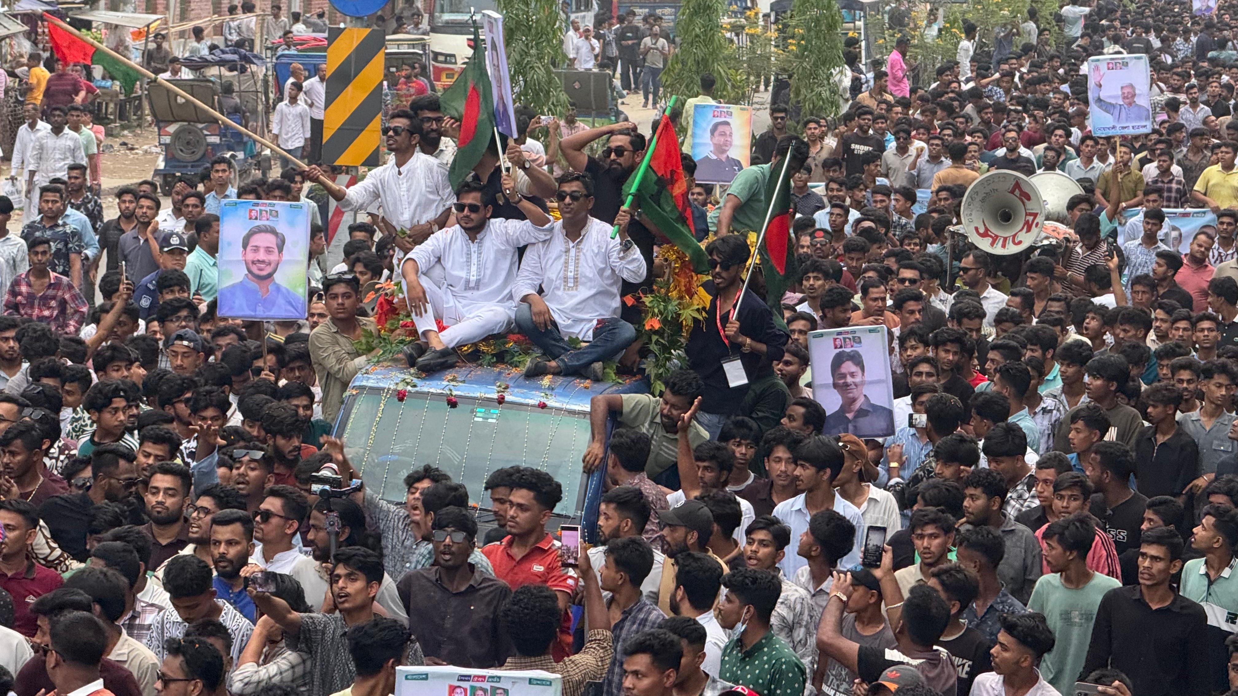 নোয়াখালীতে ছাত্রদলের বিশাল শোভাযাত্রা, নেতৃত্বে নতুন উদ্দীপনা
