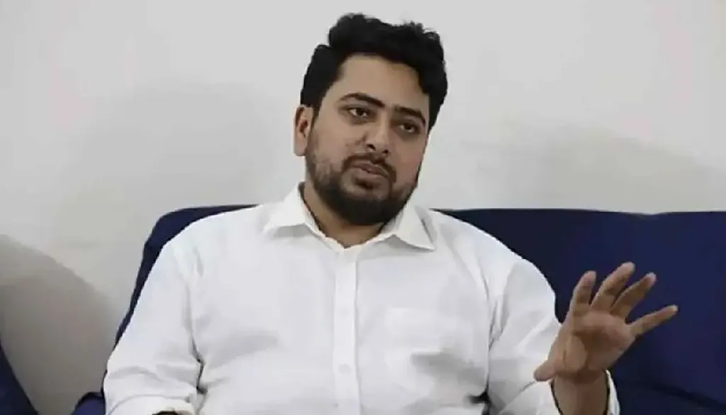 জুলাই সনদ এড়িয়ে যেতে সরকার টালবাহানা করছে: নাহিদ ইসলাম