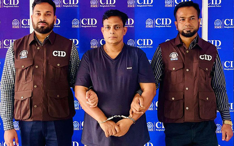 ১২০ কোটি টাকা আত্মসাতের মামলায় মধ্যরাতে শাহজালাল বিমানবন্দরে গ্রেফতার অভিনেতা
