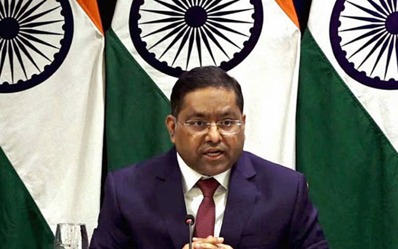 বাংলাদেশ সীমান্তে কাঁটাতারের বেড়া প্রসঙ্গে মুখ খুললেন রণধীর জয়সওয়াল