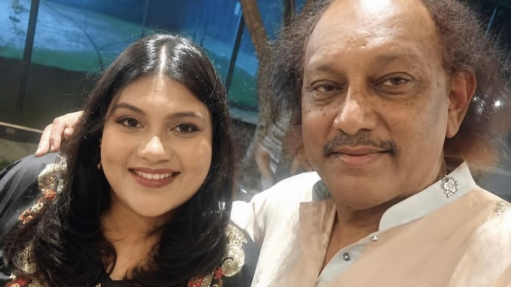 কারিনার দাফনের স্থান ও জানাজার সময় জানালেন কায়সার হামিদ