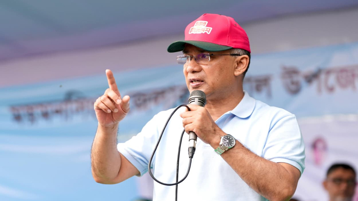 দেশে অরাজক সৃষ্টির পাঁয়তারা চলছে, সতর্ক থাকুন: প্রধানমন্ত্রী