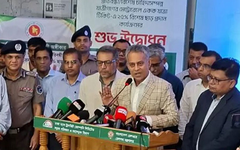 ট্রেনে নারীদের জন্য আলাদা কোচ দেওয়ার পরিকল্পনা চলছে : রেলমন্ত্রী
