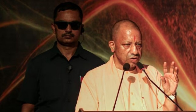 খোলা জায়গায় কুরবানিতে নিষেধাজ্ঞা, রাস্তায় পড়া যাবে না নামাজও