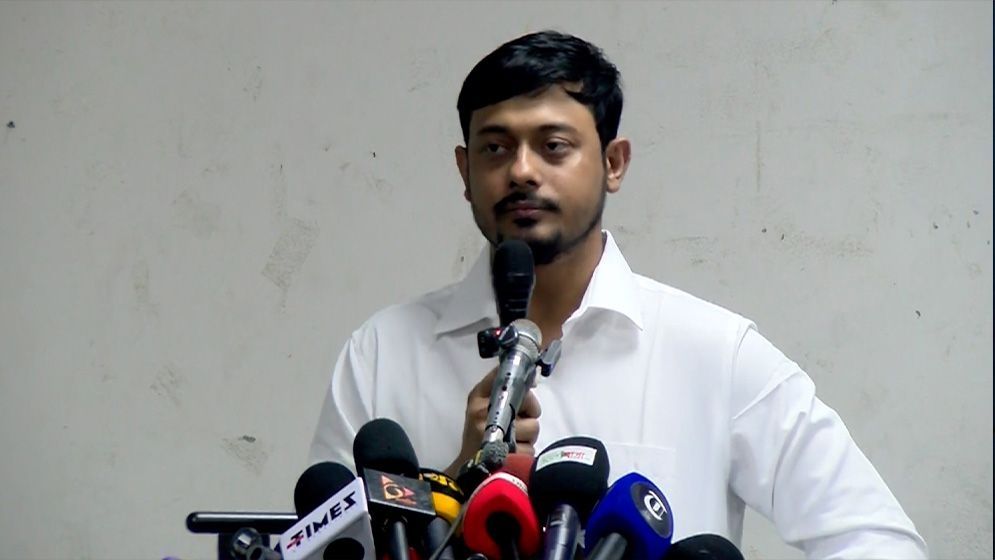 বাংলাদেশে মন্ত্রীত্ব এখন সোনার পাথরের বাটির মতো: নাসীরুদ্দীন