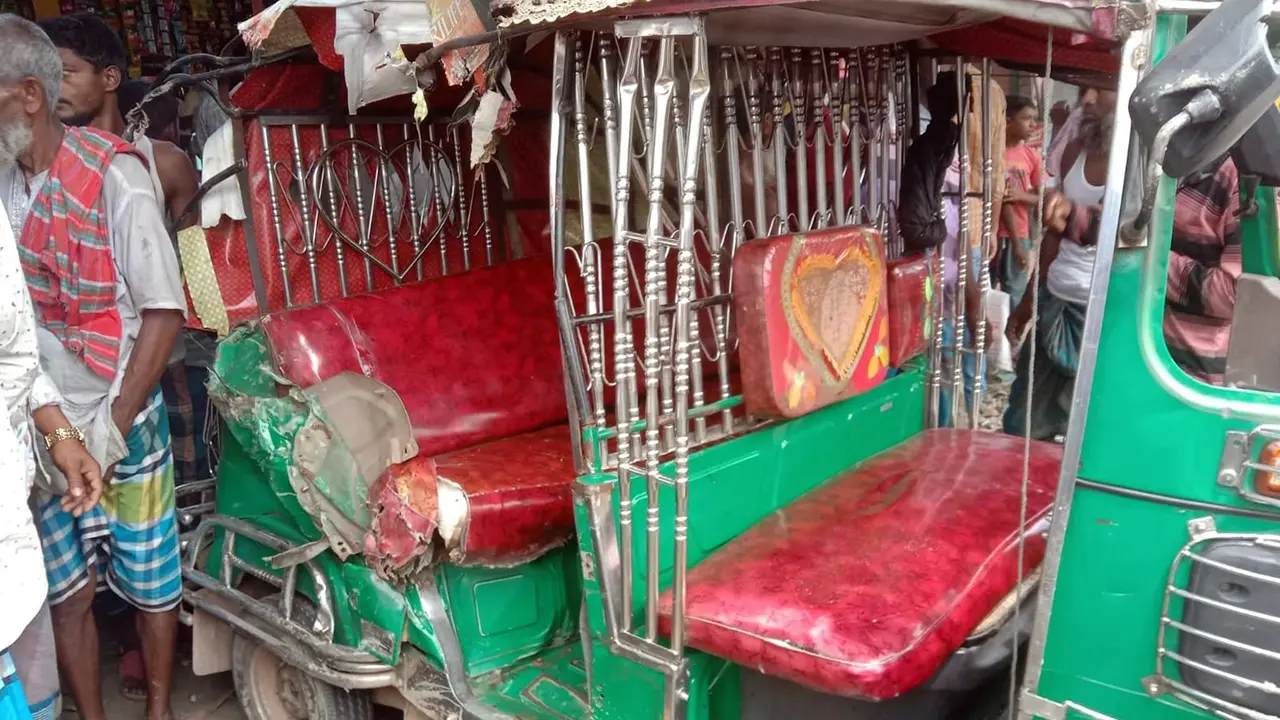 Bangladeshi tailor in Dubai