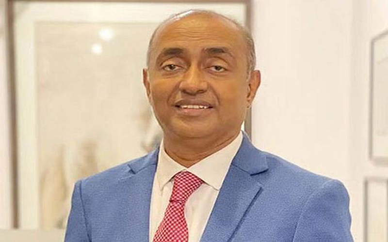 Bangladeshi tailor in Dubai