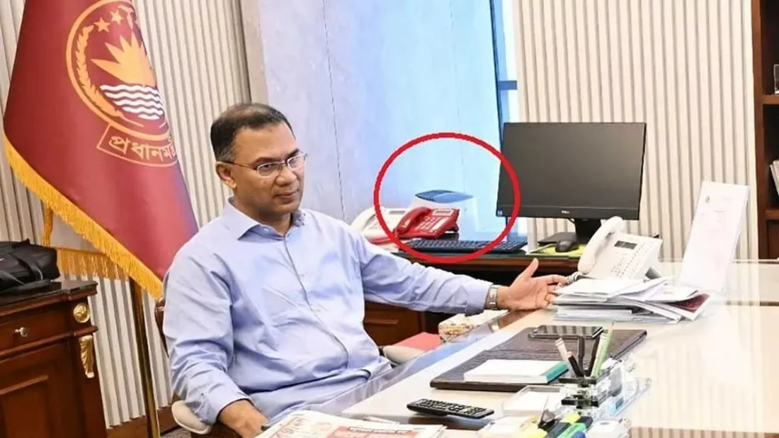 প্রধানমন্ত্রীর লাল টেলিফোনের তার ভাঙারিতে বিক্রি, ক্রেতা-বিক্রেতা গ্রেপ্তার