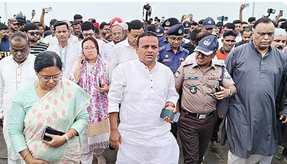 দৌলতদিয়ার বাস ডুবির ঘটনায় দুই তদন্ত কমিটি : নৌ প্রতিমন্ত্রী