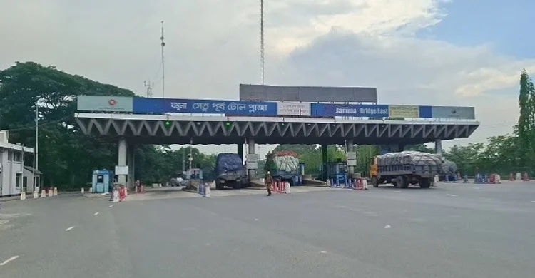 ঈদের নবম দিনেও যমুনা সেতুতে যানবাহনের চাপ, ২৪ ঘণ্টায় টোল আদায় সাড় ৩ কোটি