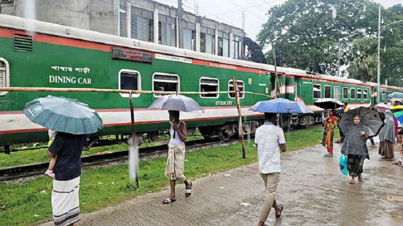 ঢাকা-ময়মনসিংহ-জামালপুর রুটে ট্রেন চলাচল স্বাভাবিক