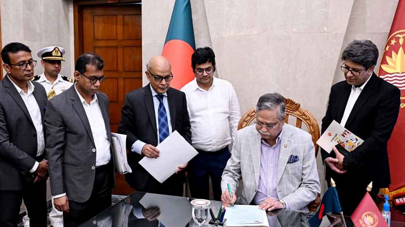 ২০২৬-২৭ অর্থবছরের অর্থ বিল স্বাক্ষর করলেন রাষ্ট্রপতি