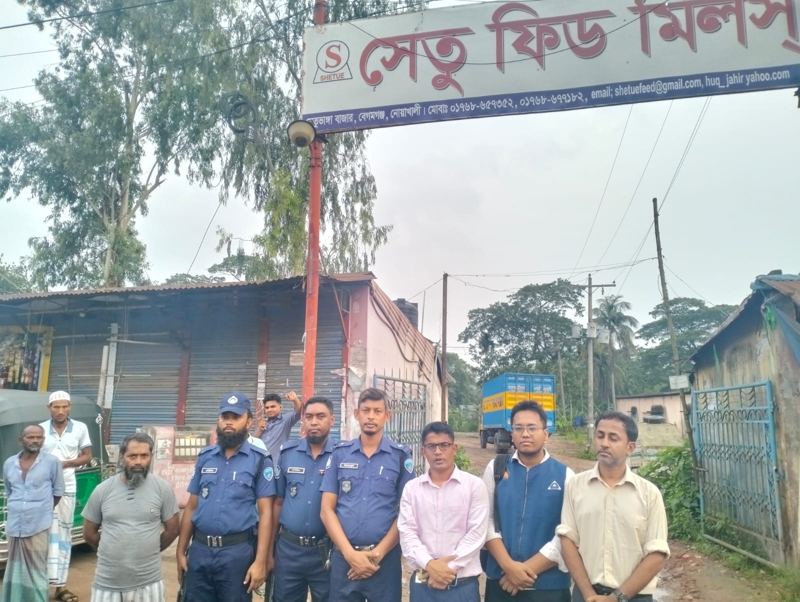 বিএসটিআই অনুমোদন না থাকায় নোয়াখালীতে দুই ফিড কারখানাকে জরিমানা
