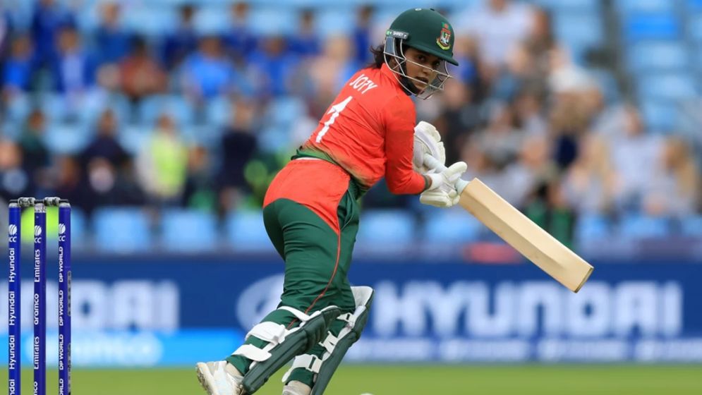 অস্ট্রেলিয়ার বিপক্ষে ১০০’র আগেই অলআউট বাংলাদেশ