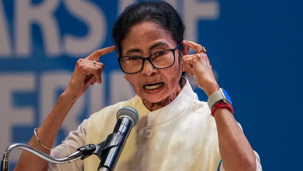 ৪৪০ কোটি রুপি জব্দ, তৃণমূলের ৩ ব্যাংক অ্যাকাউন্ট ফ্রিজ করল কর্তৃপক্ষ
