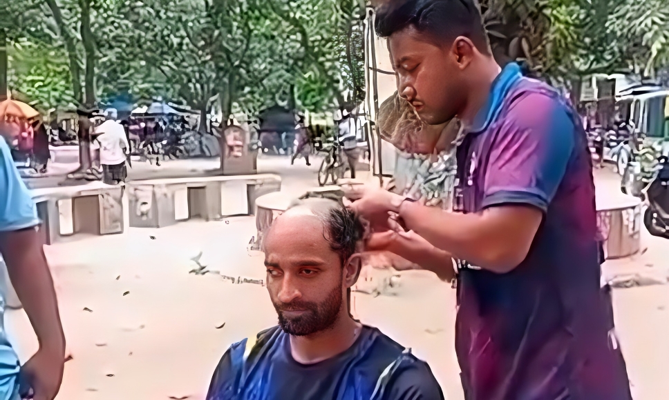 আর্জেন্টিনার জয়ে ন্যাড়া হলেন রাবির ব্রাজিল সমর্থক