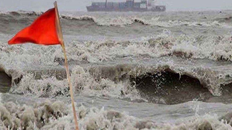 সাগরে লঘুচাপ, সমুদ্রবন্দরে ৩ নম্বর সতর্কতা সংকেত