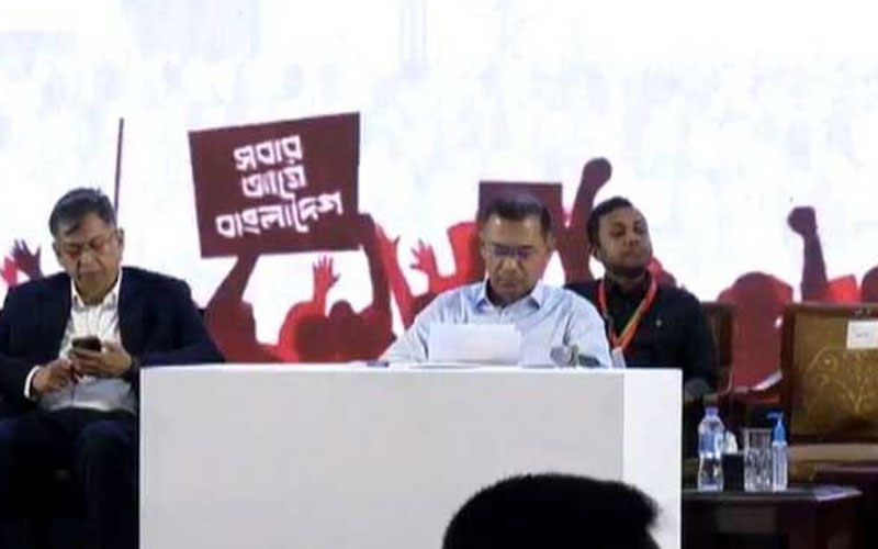 জুলাই গণ-অভ্যুত্থানে নিহতদের স্মরণসভায় যোগ দিলেন প্রধানমন্ত্রী
