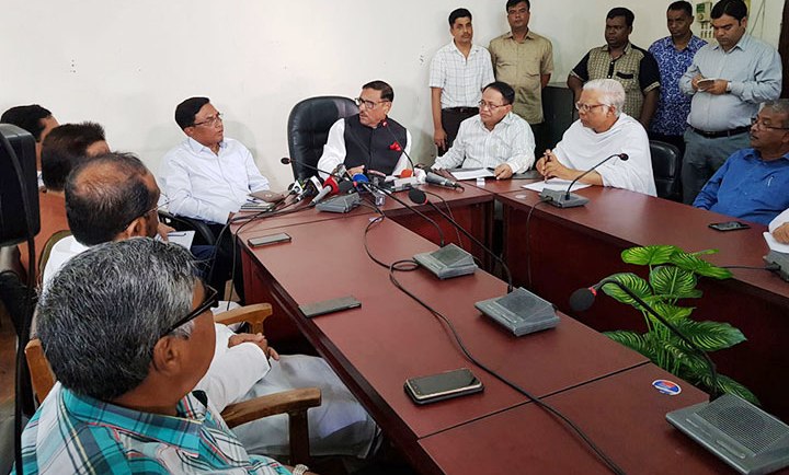 ঈদ যাত্রীদের দূর্ভোগ কমাতে ঈদের আগে পরে ৭ দিন রাস্তা উন্নয়ন কাজ বন্ধ থাকবে
