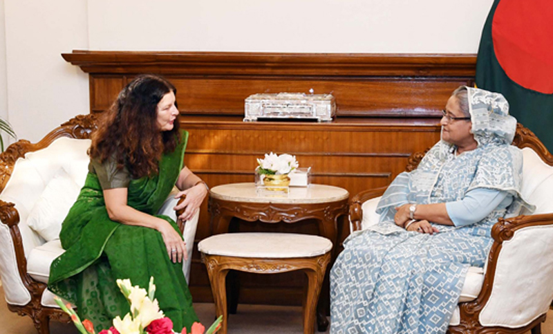 ইইউ রাষ্ট্রদূতকে অবাধ, সুষ্ঠু ও গ্রহণযোগ্য নির্বাচনের আশ্বাস দিলেন প্রধানমন্ত্রী