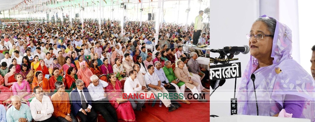 সোহরাওয়ার্দী উদ্যানে প্রধানমন্ত্রী : আমি জনগণের সেবক, সংবর্ধনা আমার প্রয়োজন নেই