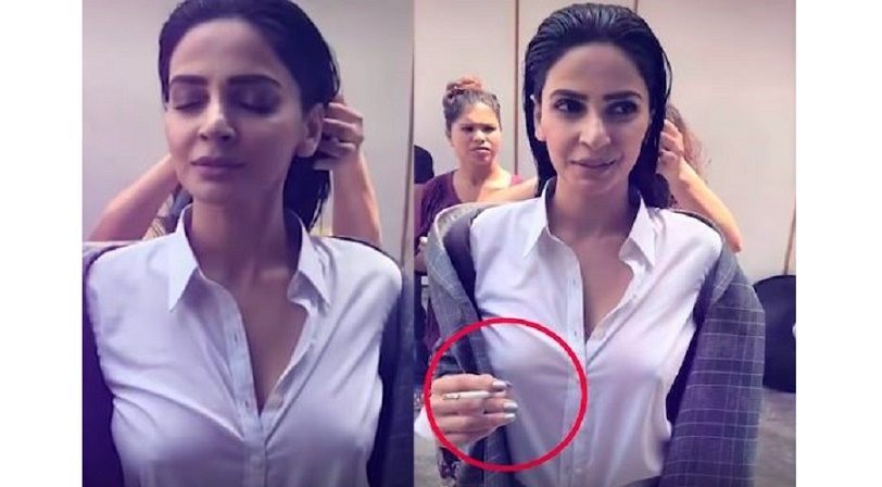 মেকআপ রুমে ধূমপানে ব্যস্ত পাক নায়িকা সাবা কামার
