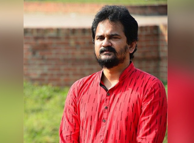 নিউইয়র্কে প্রবাসীদের তোপের মুখে  ডা. ইমরান এইচ সরকার (ভিডিওসহ)