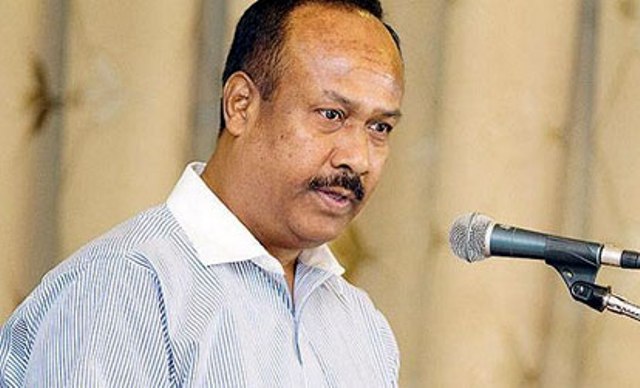 পোশাক শ্রমিকদের ঈদের বোনাস ১৬ আগস্টের মধ্যে পরিশোধের নির্দেশ